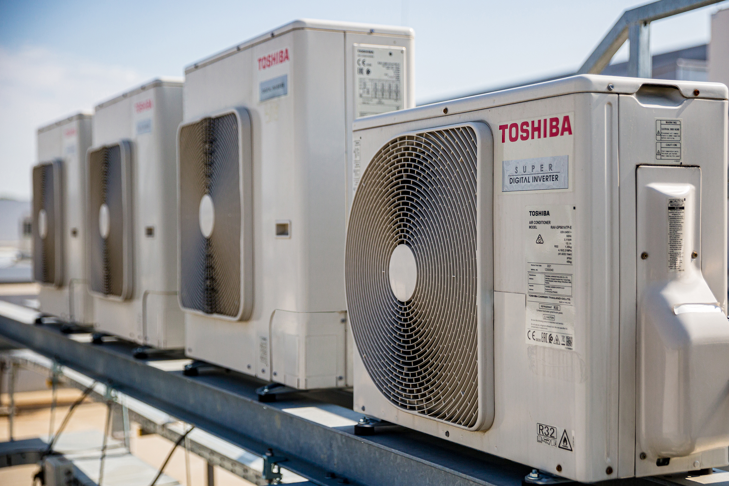 Wohnraumsituation Super Digital Inverter R32